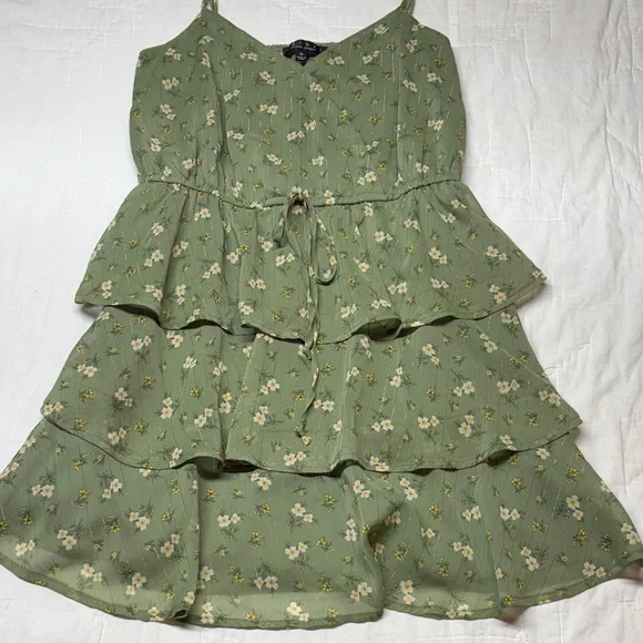 Cottagecore Sage Green Floral Tiered Ruffle Mini Babydoll Dress Coastal Cowgirl - Picture 4 of 13